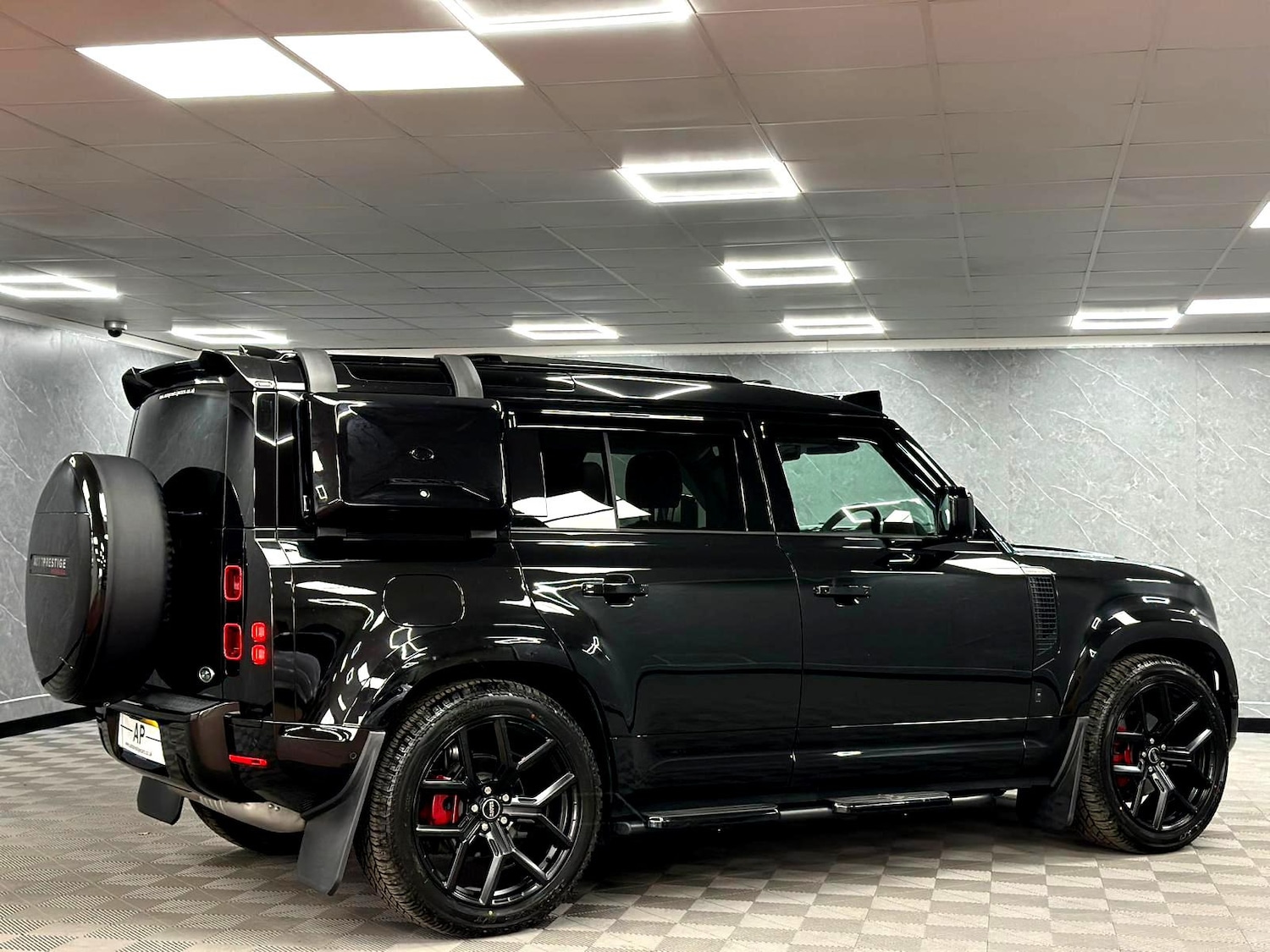 Used Land Rover Defender 2024 for sale - 76597511: Photo 22