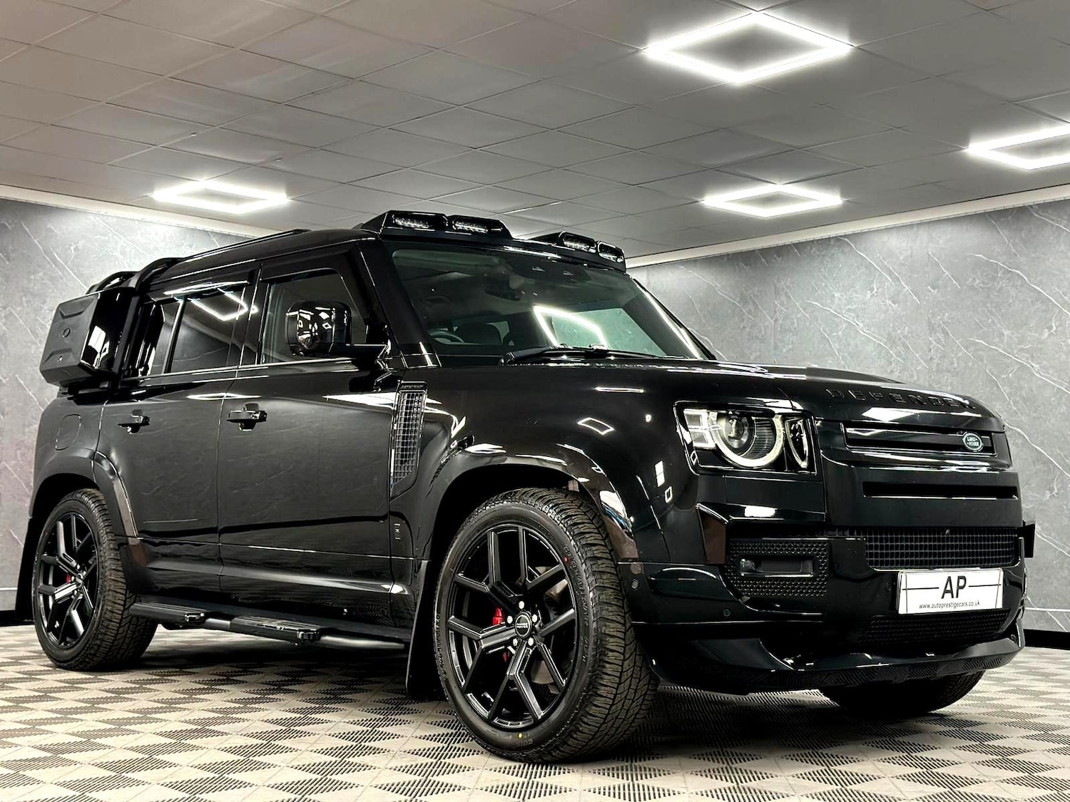 Used Land Rover Defender 2024 for sale - 76597511: Photo 25