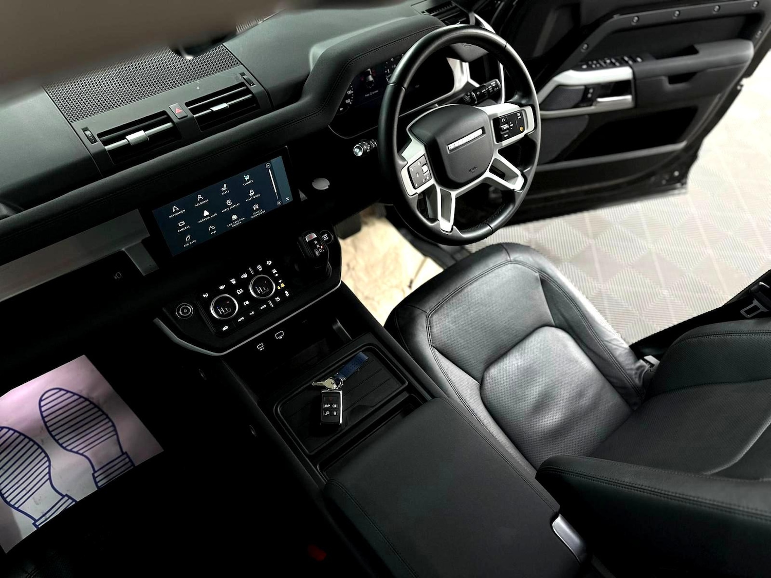 Used Land Rover Defender 2024 for sale - 76597511: Photo 26