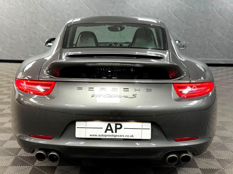 Used Porsche 911 2015 for sale - 78220751: Photo 17