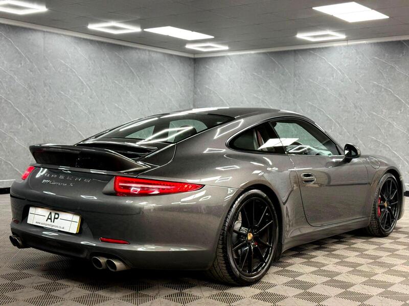 Used Porsche 911 2015 for sale - 78220751: Photo 38