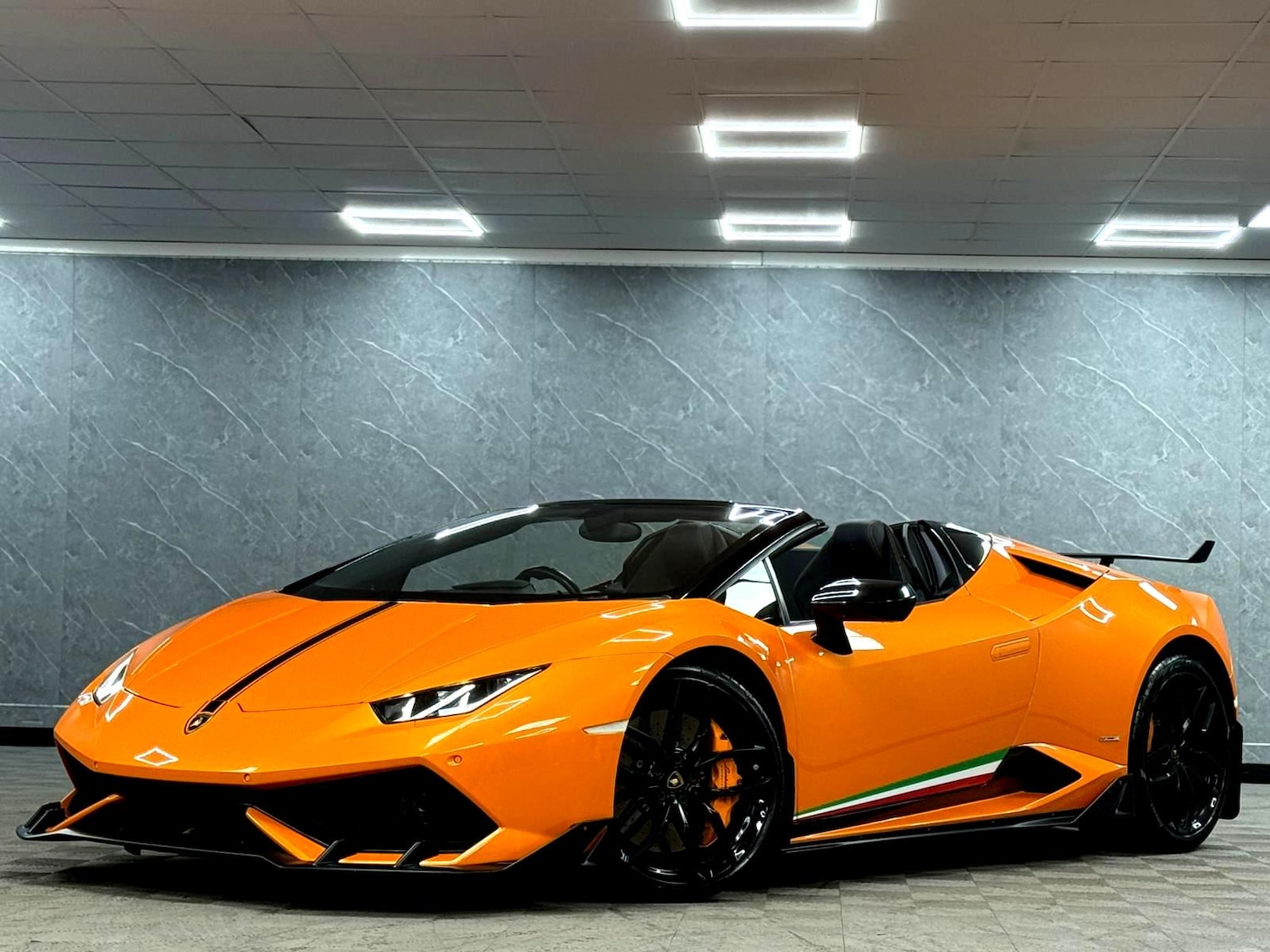 Used Lamborghini Huracan 2016 for sale - 77610742: Photo 7