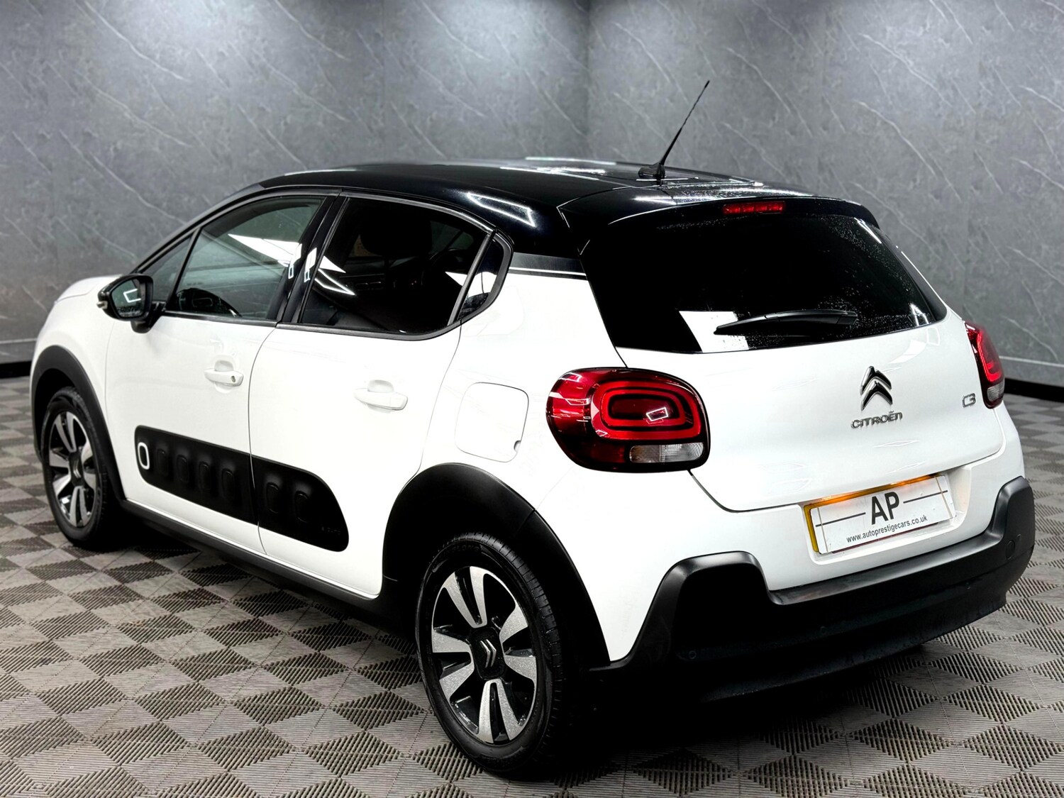 Used Citroen C3 2019 for sale - 76947128: Photo 16