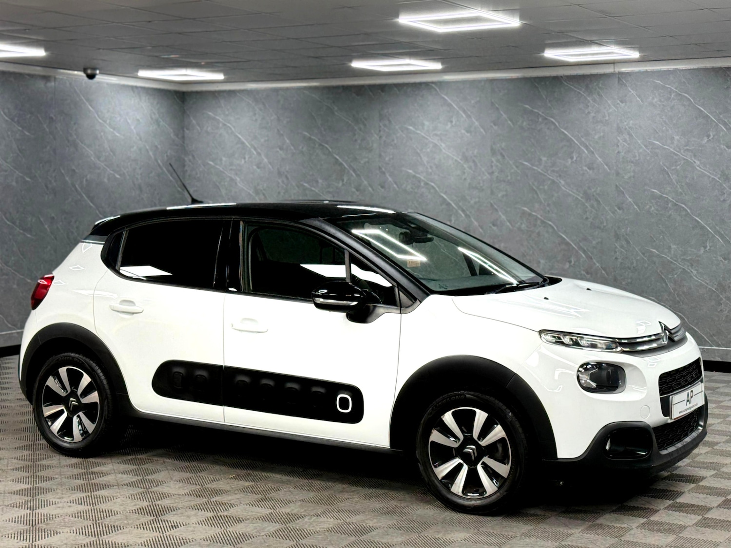 Used Citroen C3 2019 for sale - 76947128: Photo 19