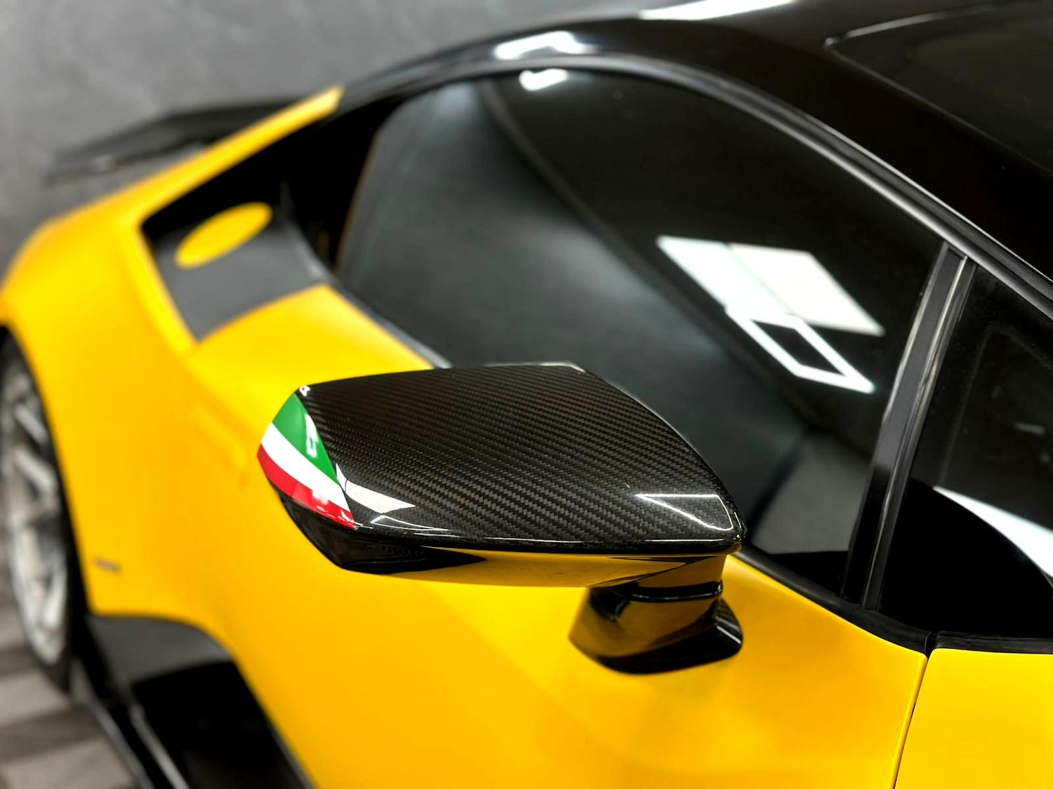 Used Lamborghini Huracan 2015 for sale - 77831347: Photo 12