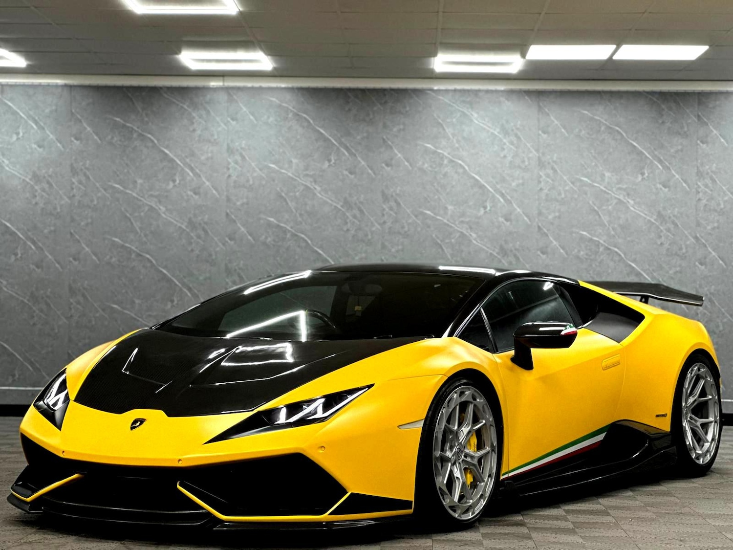 Used Lamborghini Huracan 2015 for sale - 77831347: Photo 19