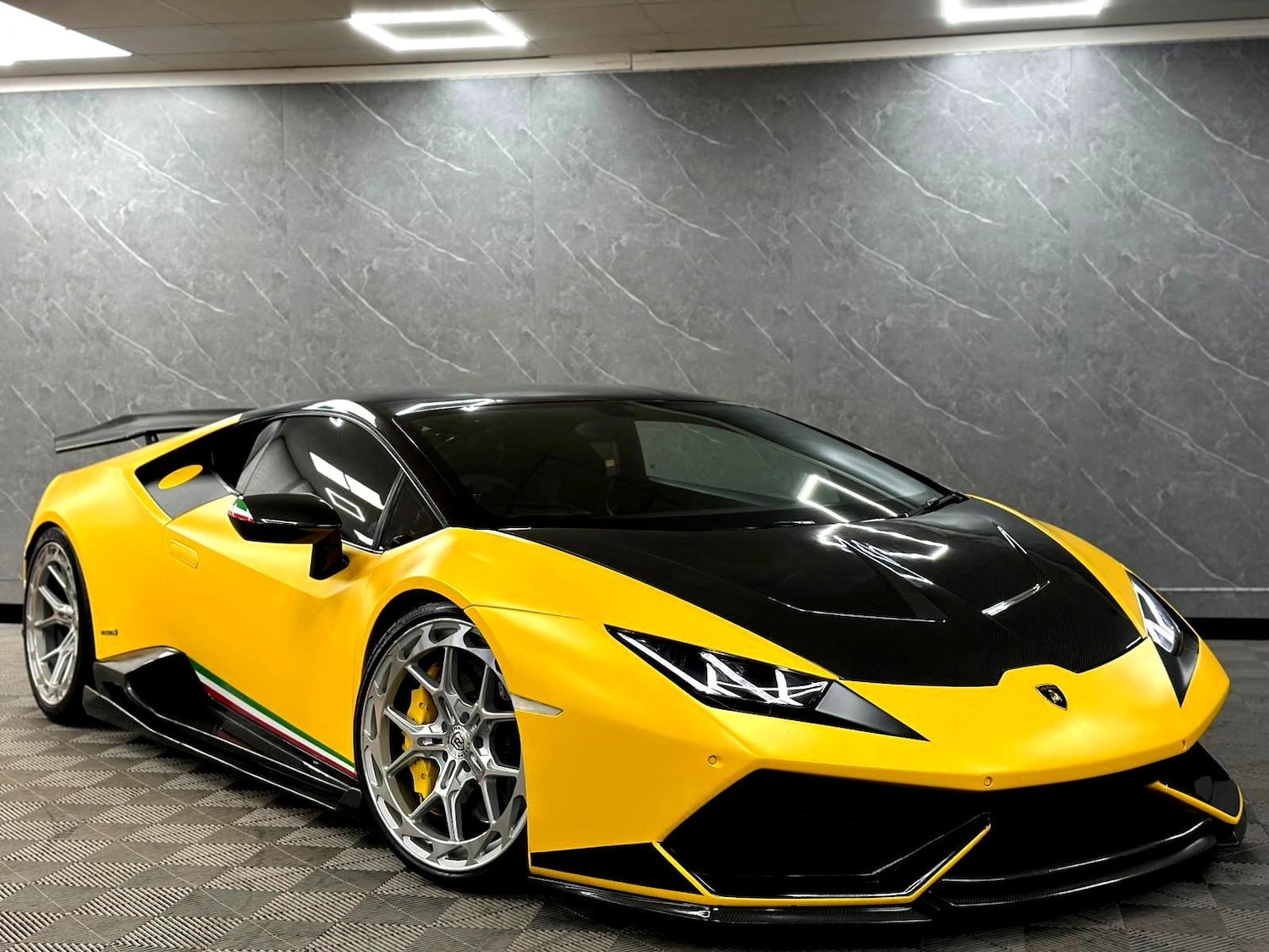 Used Lamborghini Huracan 2015 for sale - 77831347: Photo 20