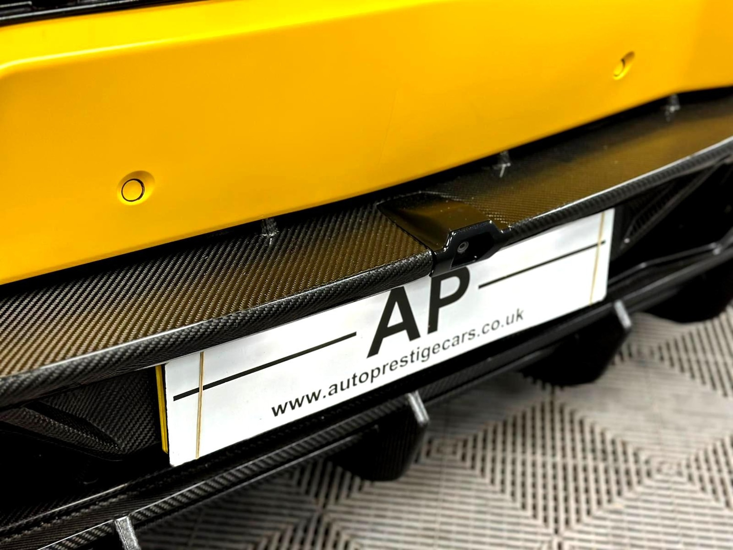 Used Lamborghini Huracan 2015 for sale - 77831347: Photo 28