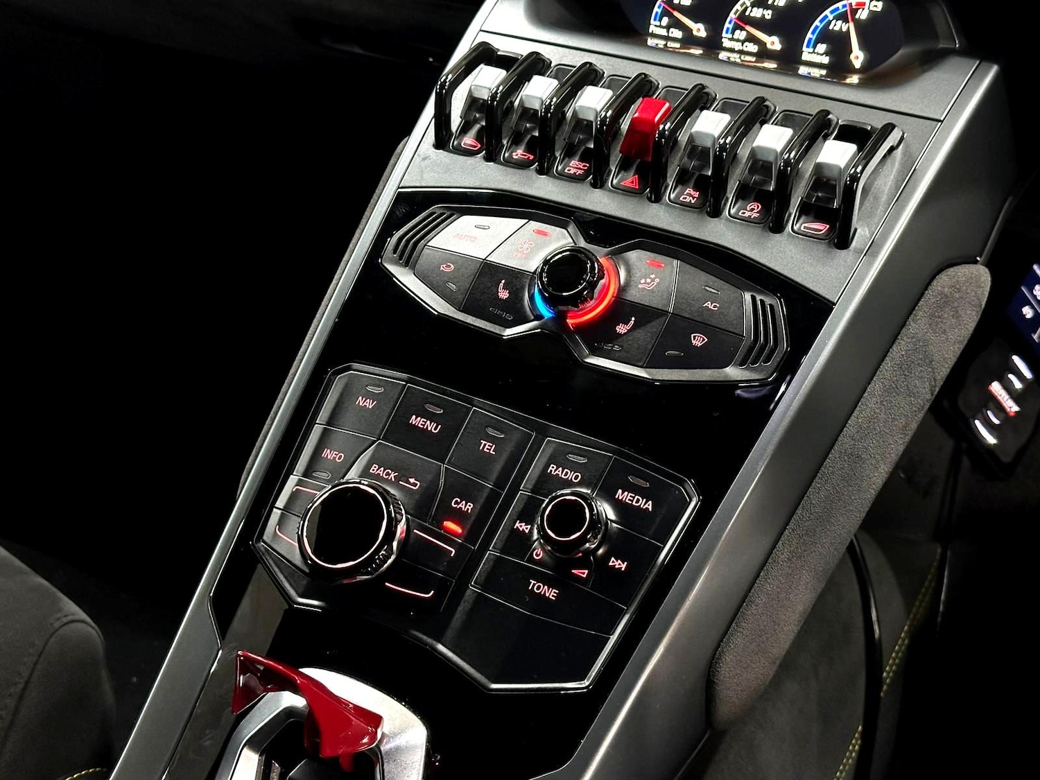 Used Lamborghini Huracan 2015 for sale - 77831347: Photo 39