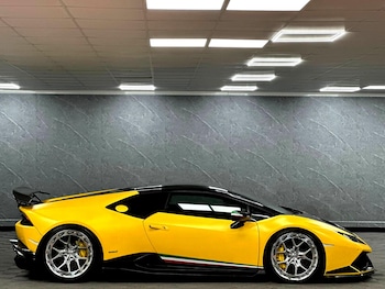 Used Lamborghini Huracan 2015 for sale - 77831347: Photo