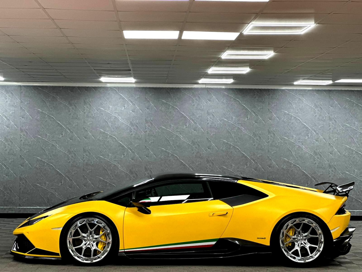 Used Lamborghini Huracan 2015 for sale - 77831347: Photo 50