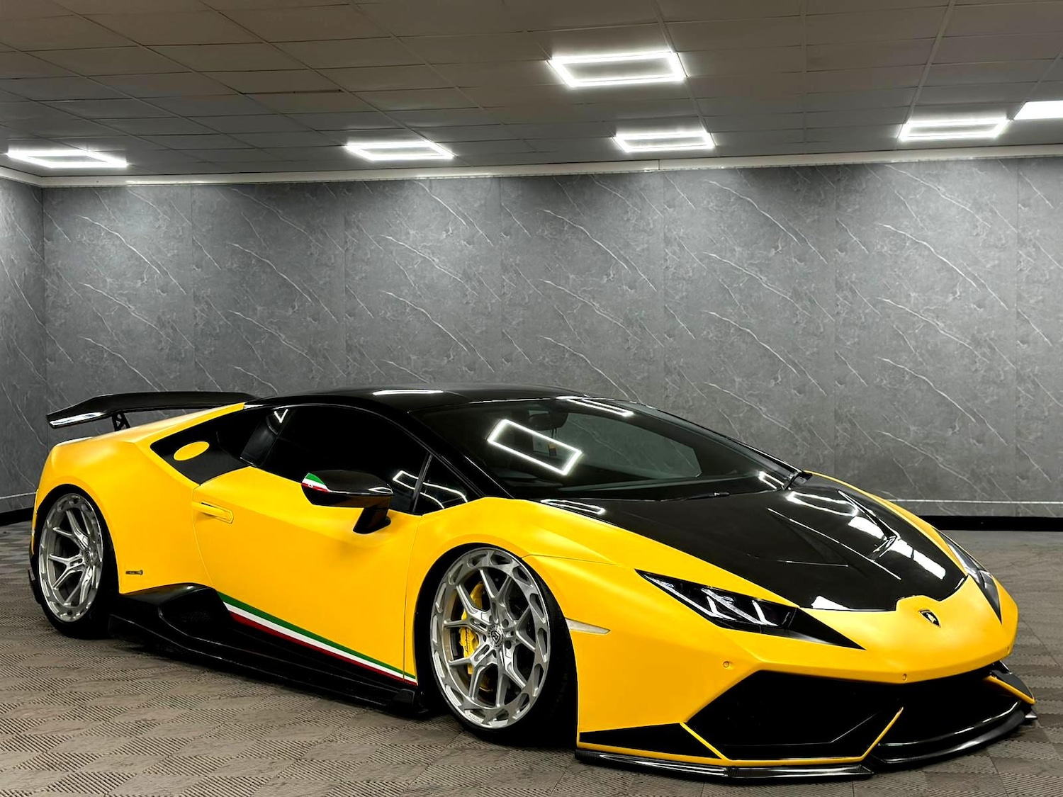 Used Lamborghini Huracan 2015 for sale - 77831347: Photo 55