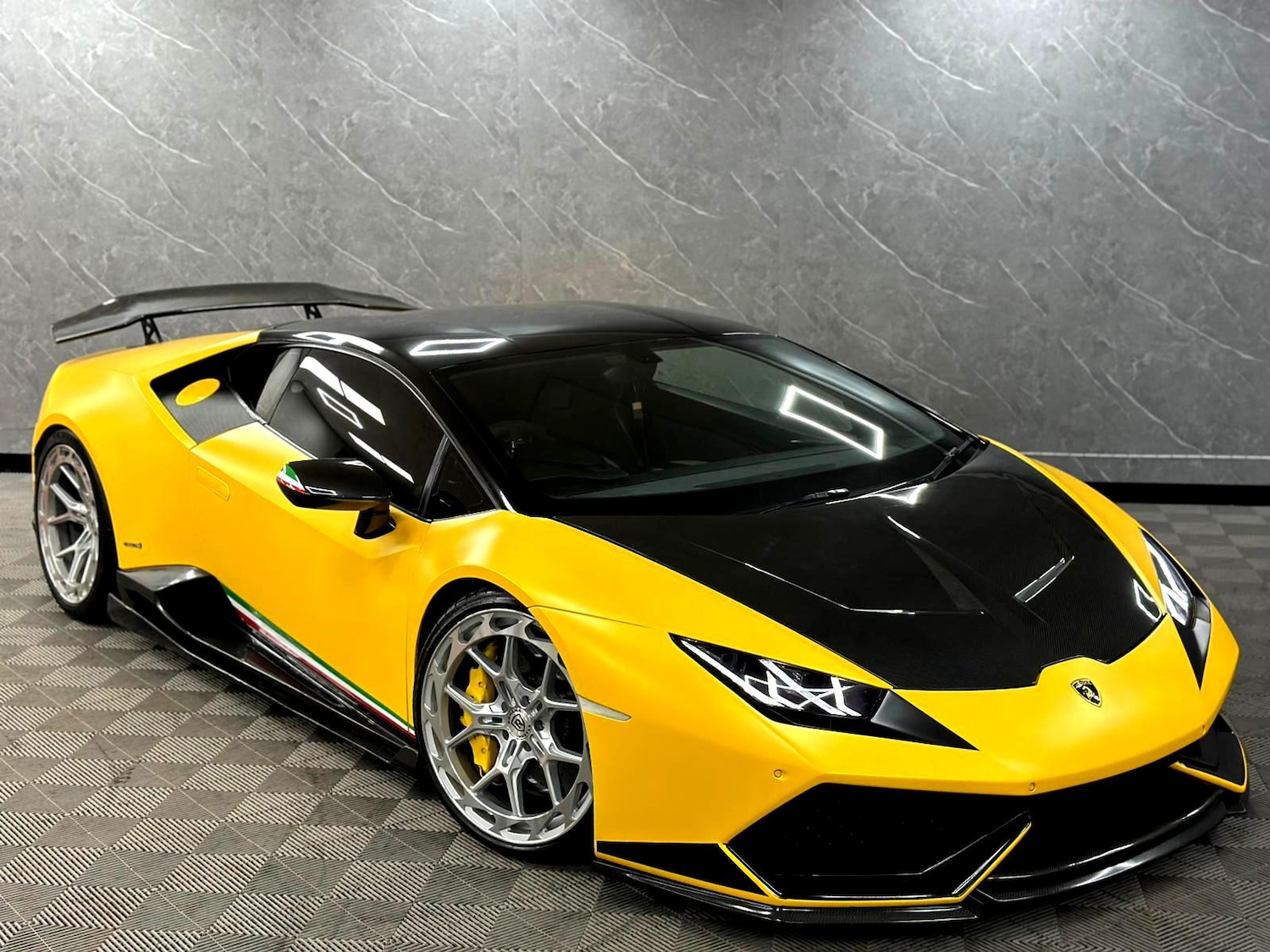 Used Lamborghini Huracan 2015 for sale - 77831347: Photo 59