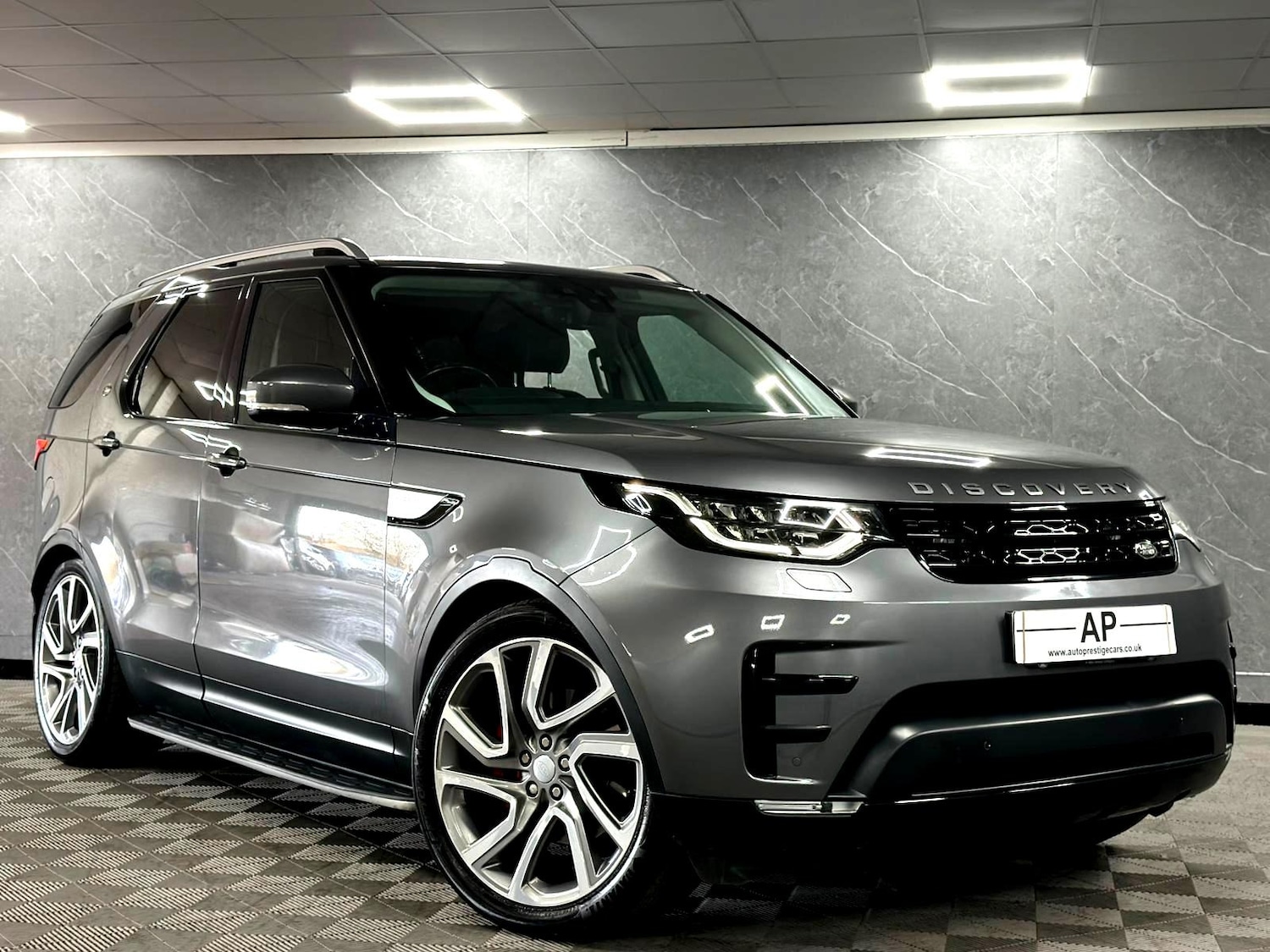 Used Land Rover Discovery 2017 for sale - 78099018: Photo 13