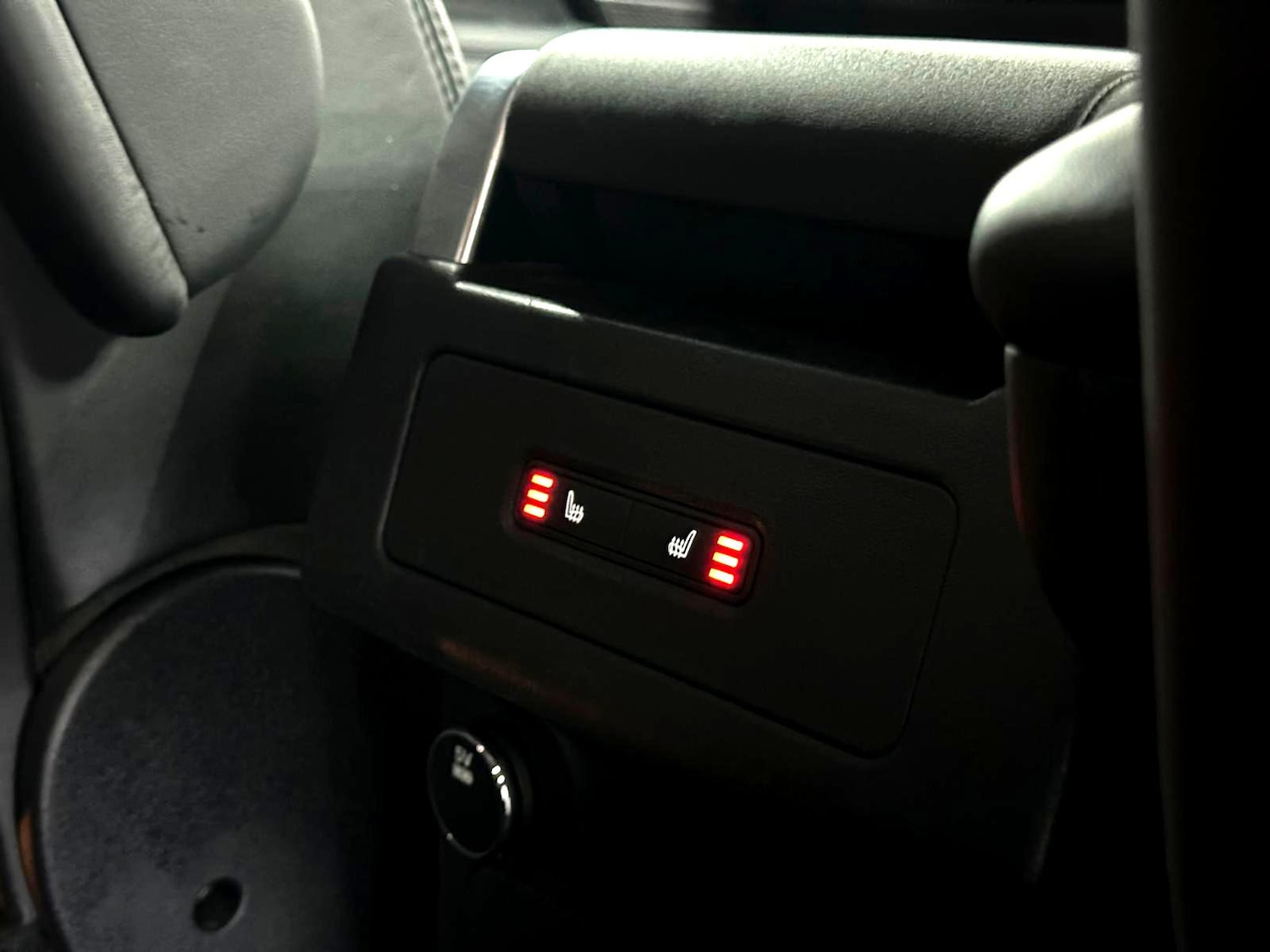 Used Land Rover Discovery 2017 for sale - 78099018: Photo 42