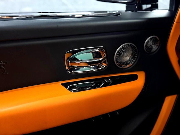 Used Rolls-Royce Cullinan 2020 for sale - 75609854: Photo 41