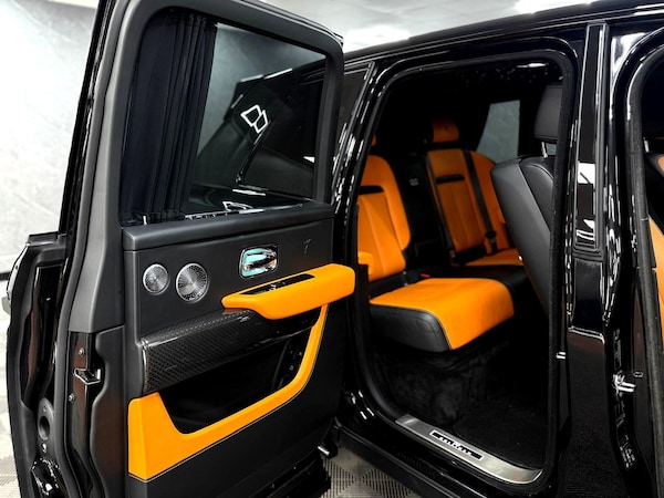 Used Rolls-Royce Cullinan 2020 for sale - 75609854: Photo 43