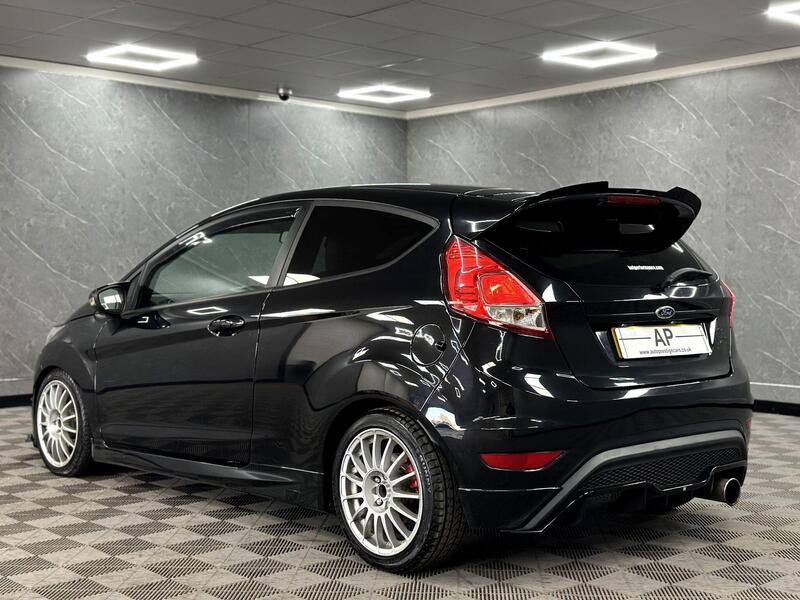 Used Ford Fiesta 2013 for sale - 78220741: Photo 9