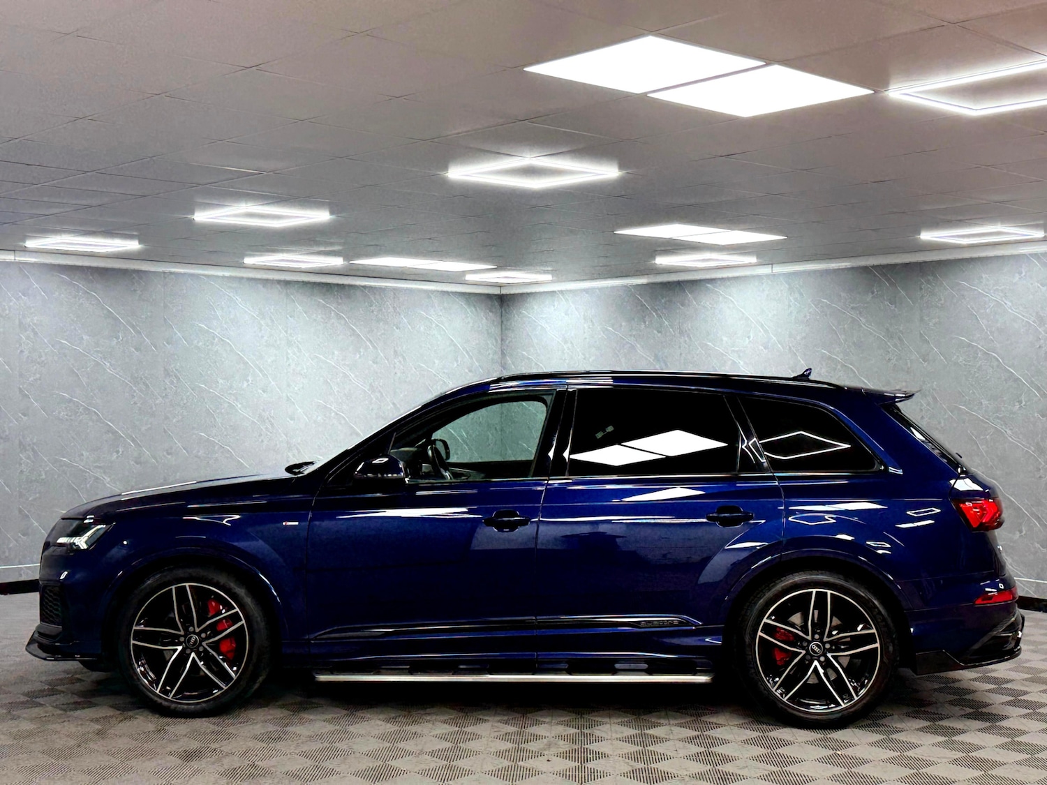 Used Audi Q7 2020 for sale - 76671033: Photo 27