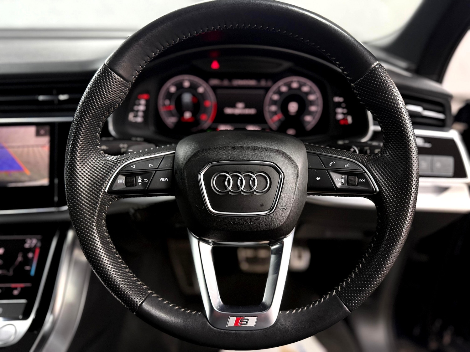 Used Audi Q7 2020 for sale - 76671033: Photo 34