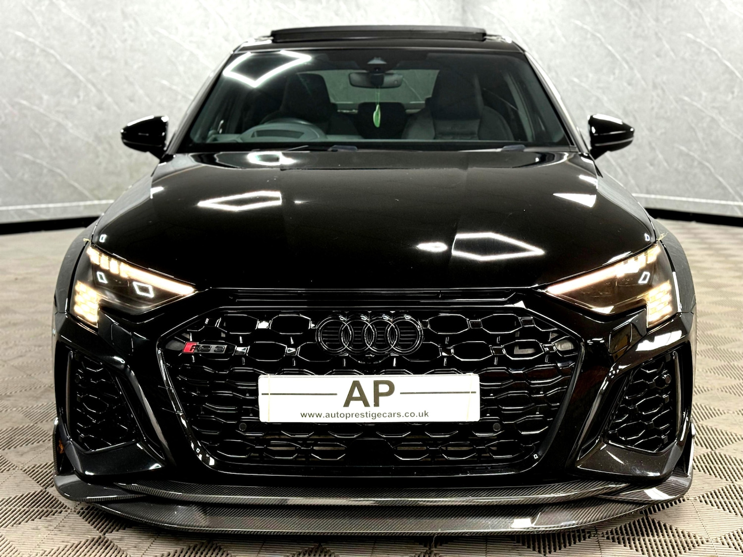 Used Audi RS3 2023 for sale - 76407750: Photo 13