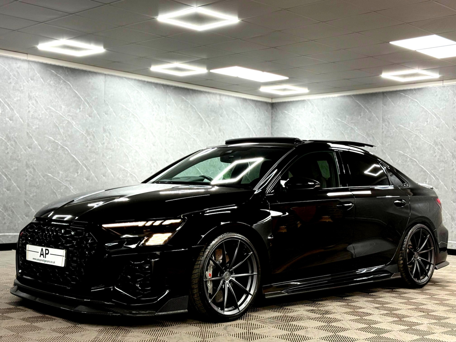 Used Audi RS3 2023 for sale - 76407750: Photo 15