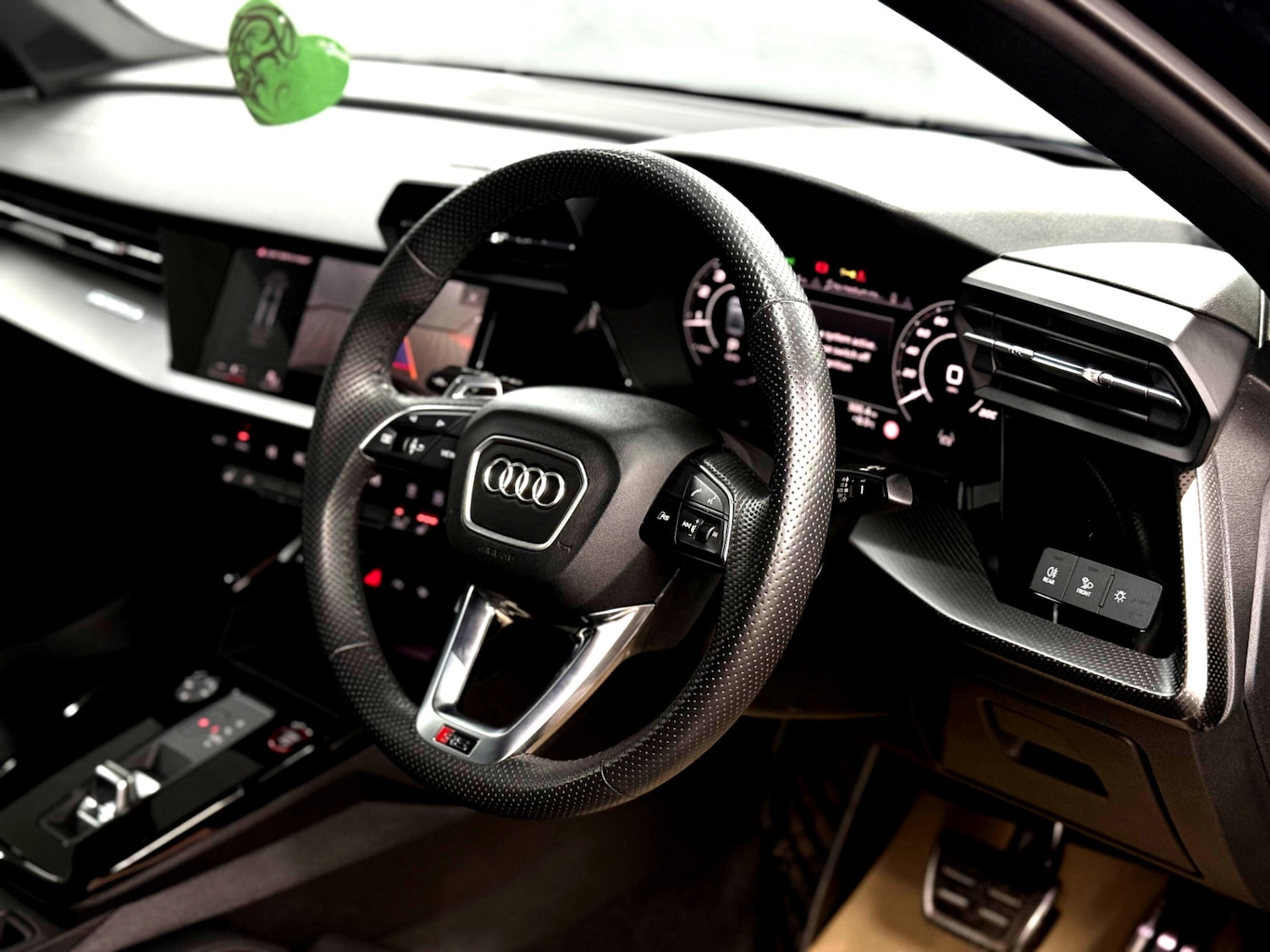 Used Audi RS3 2023 for sale - 76407750: Photo 31