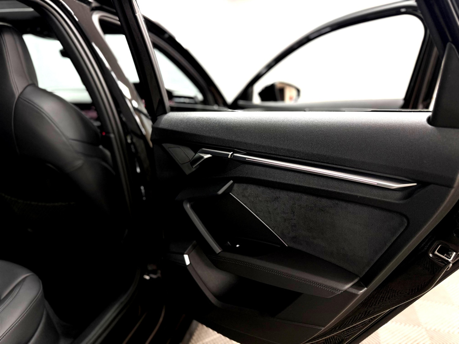 Used Audi RS3 2023 for sale - 76407750: Photo 39