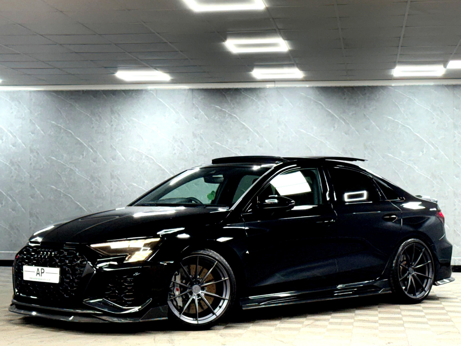 Used Audi RS3 2023 for sale - 76407750: Photo 6