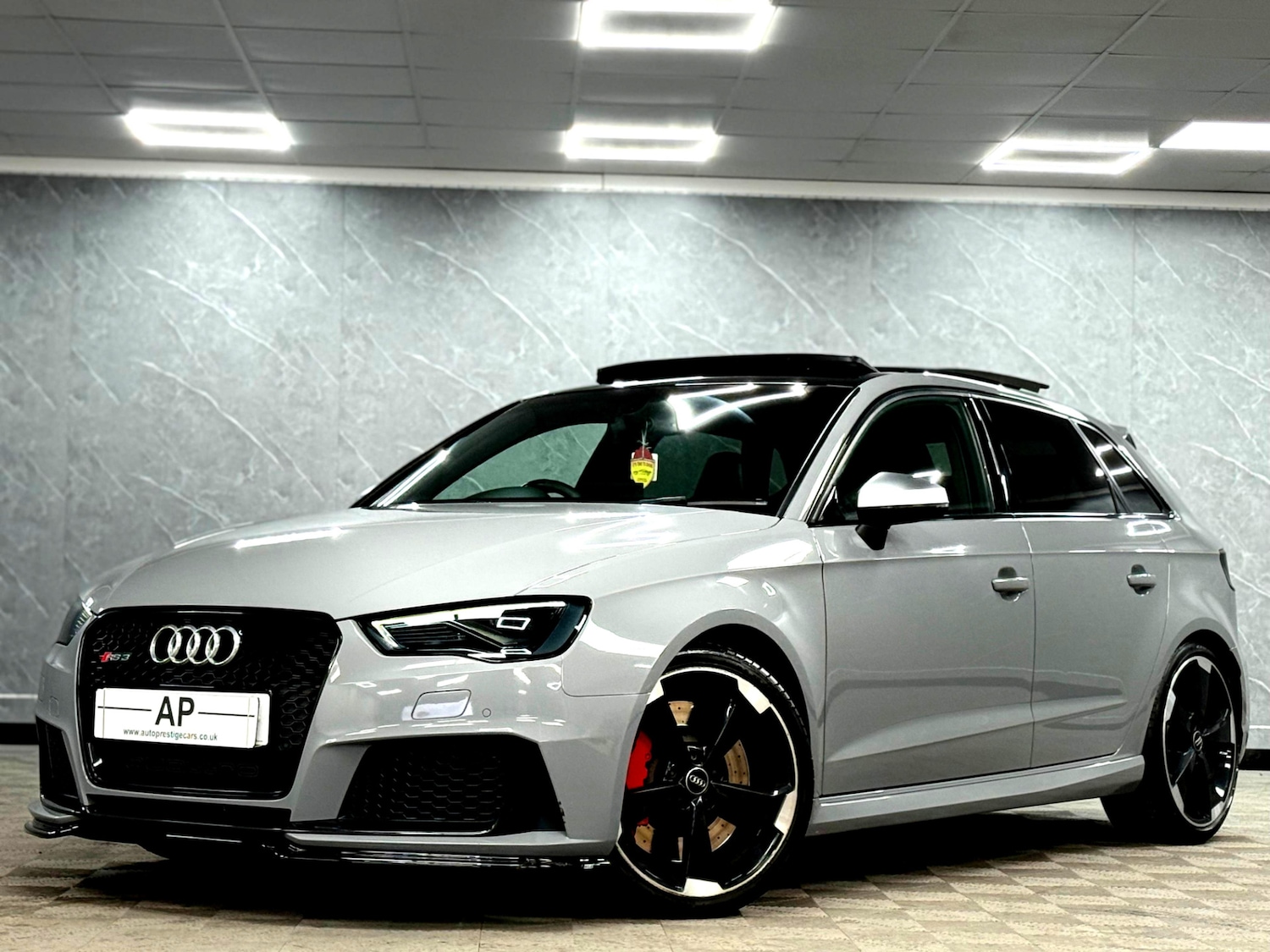 Used Audi RS3 2016 for sale - 77398924: Photo 6