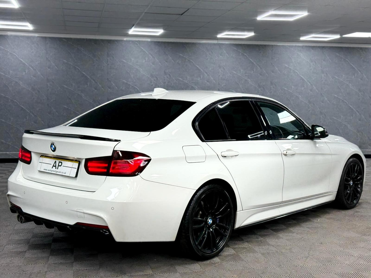 Used BMW 3 Series 2014 for sale - 77626955: Photo 22