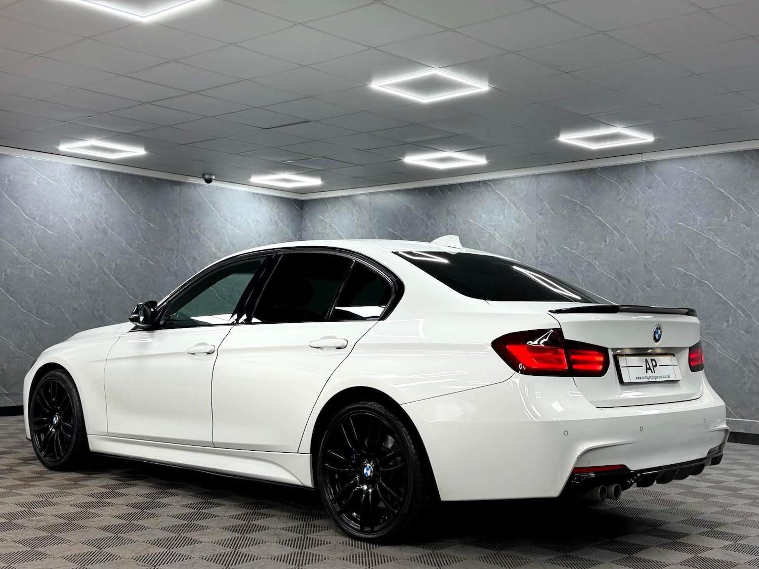 Used BMW 3 Series 2014 for sale - 77626955: Photo 8