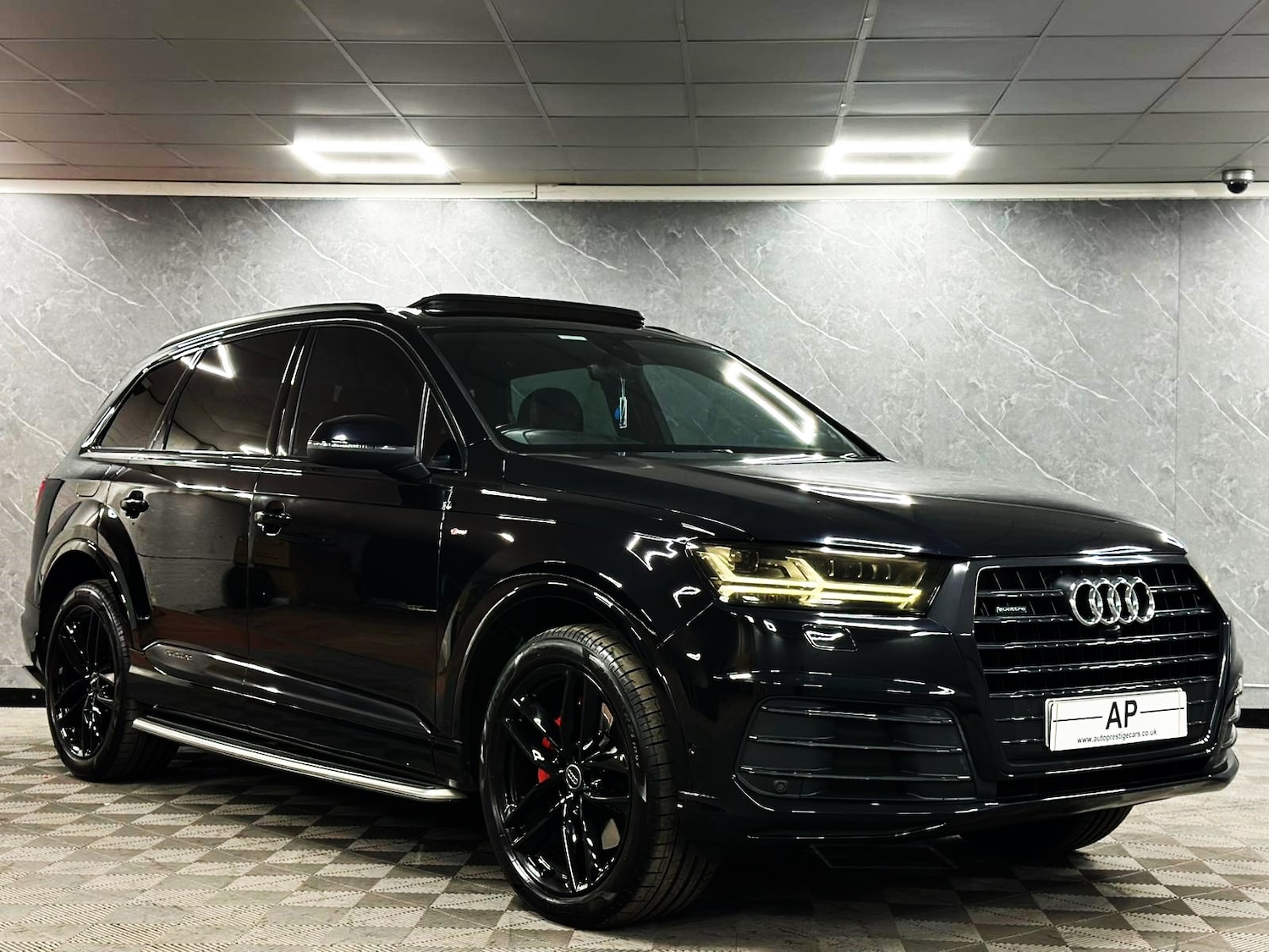 Used Audi Q7 2017 for sale - 76134551: Photo 25