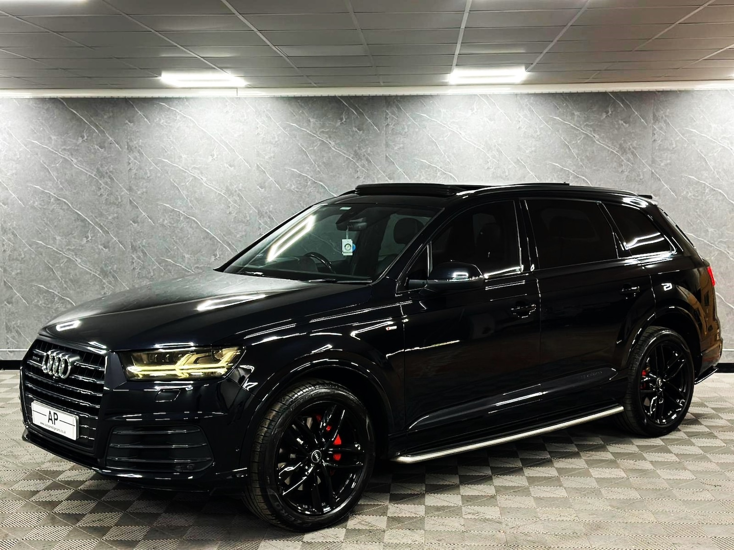 Used Audi Q7 2017 for sale - 76134551: Photo 31