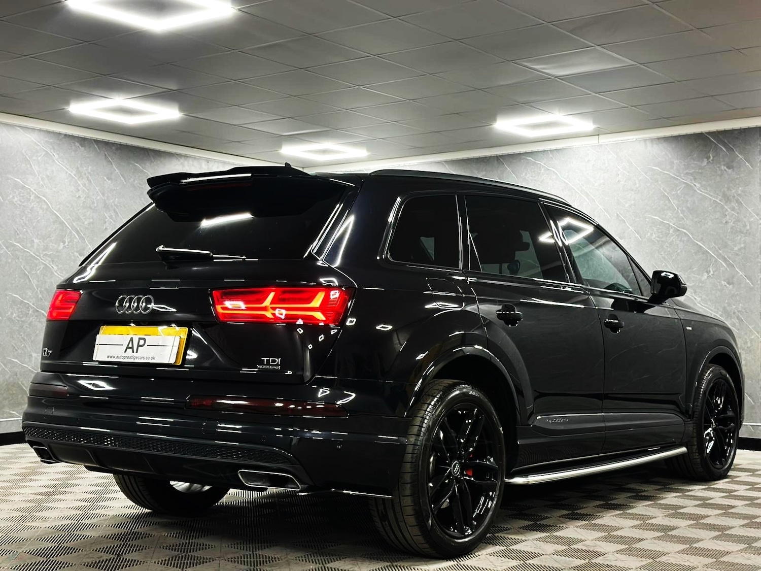 Used Audi Q7 2017 for sale - 76134551: Photo 36