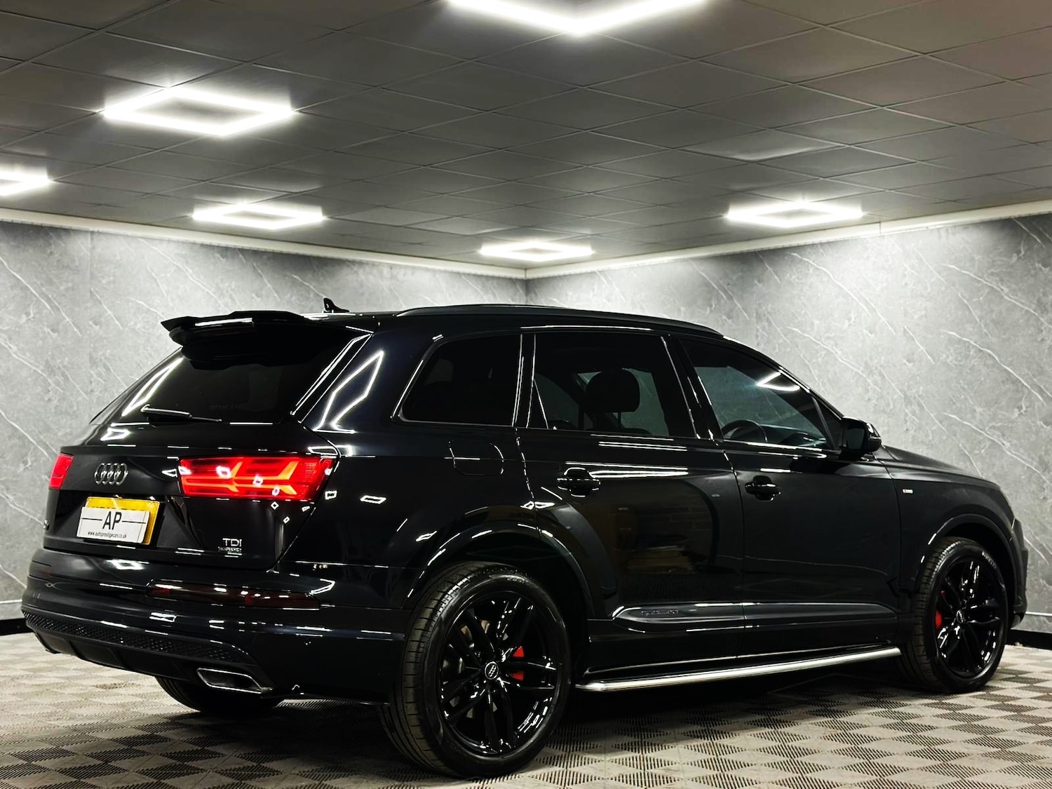Used Audi Q7 2017 for sale - 76134551: Photo 38