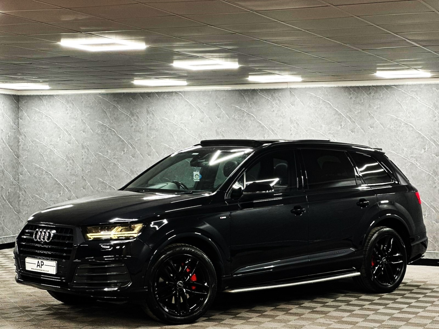 Used Audi Q7 2017 for sale - 76134551: Photo 41