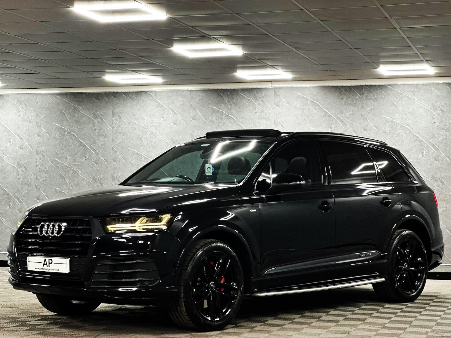 Used Audi Q7 2017 for sale - 76134551: Photo 46