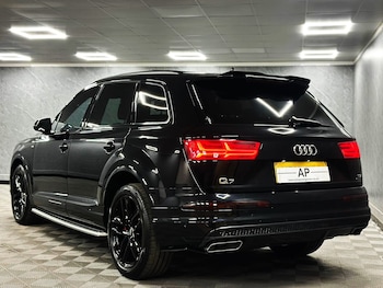 Used Audi Q7 2017 for sale - 76134551: Photo 4