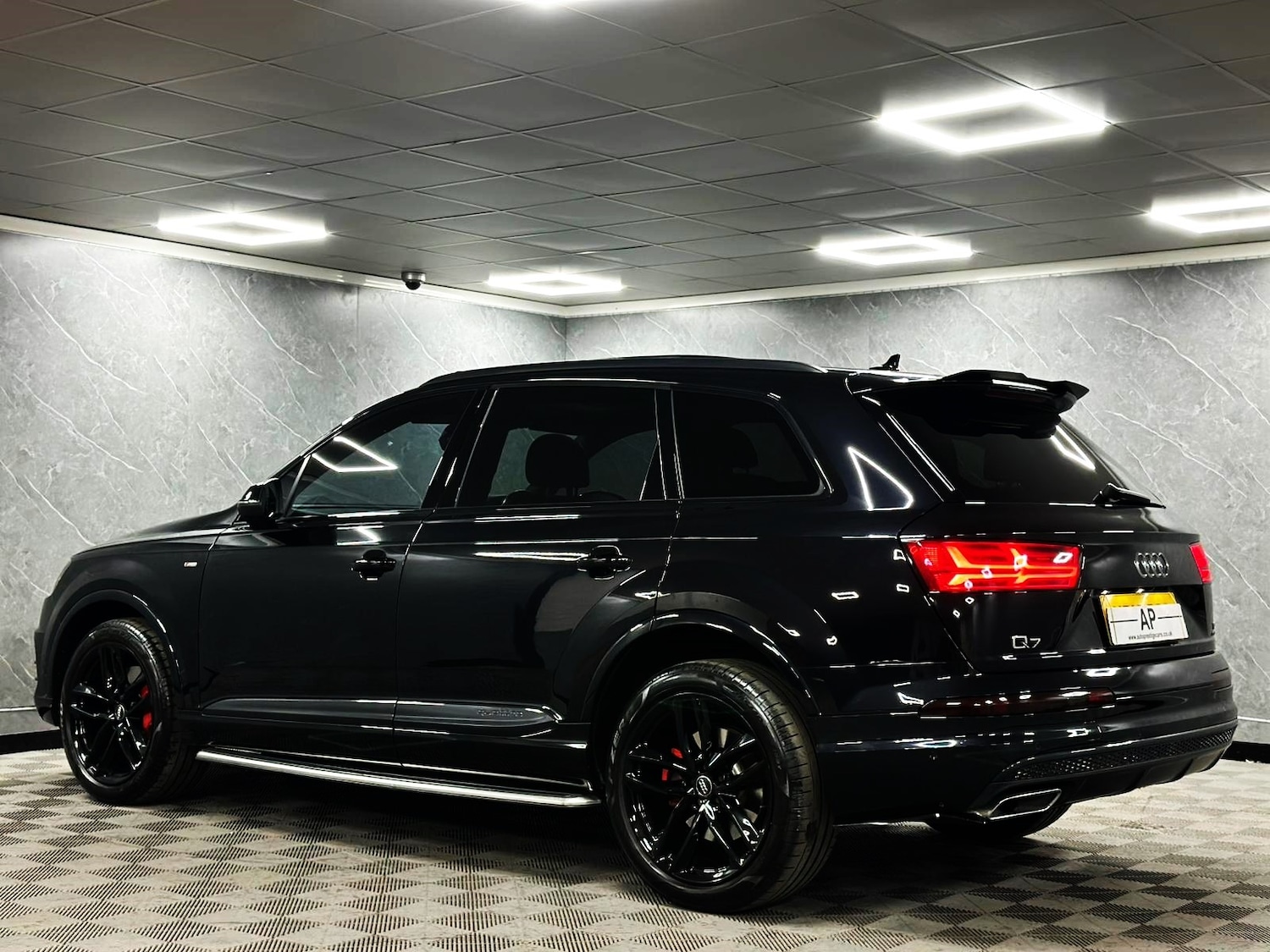 Used Audi Q7 2017 for sale - 76134551: Photo 50