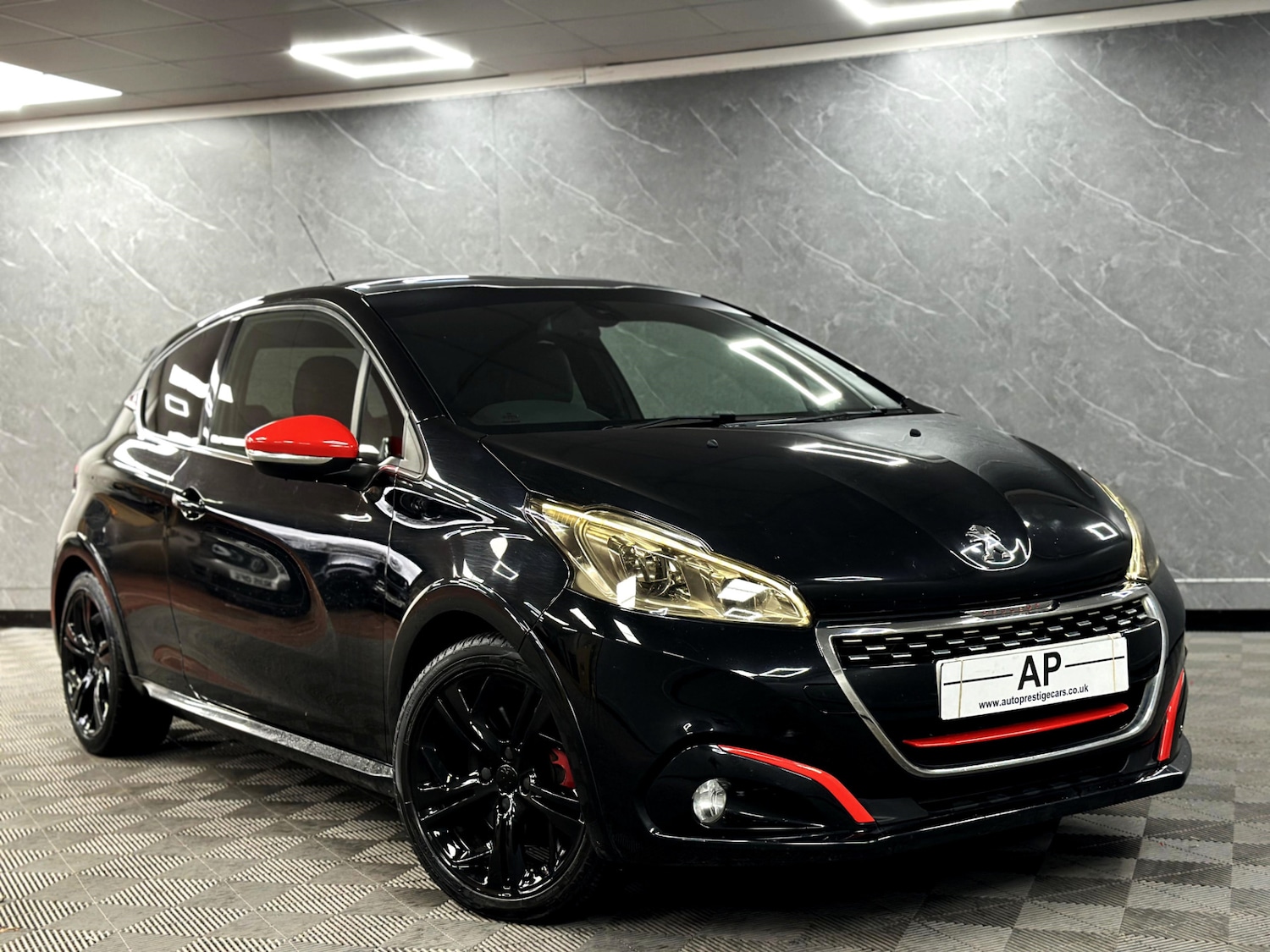 Used Peugeot 208 2016 for sale - 76882063: Photo 16