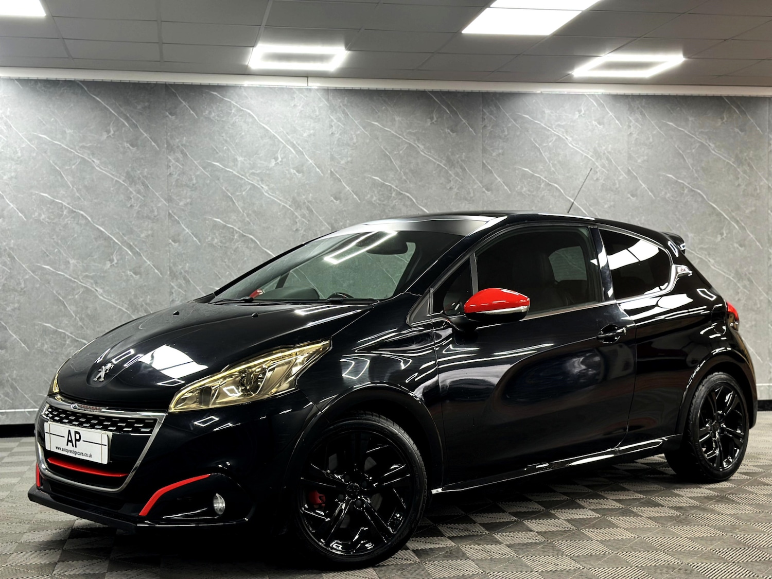 Used Peugeot 208 2016 for sale - 76882063: Photo 5