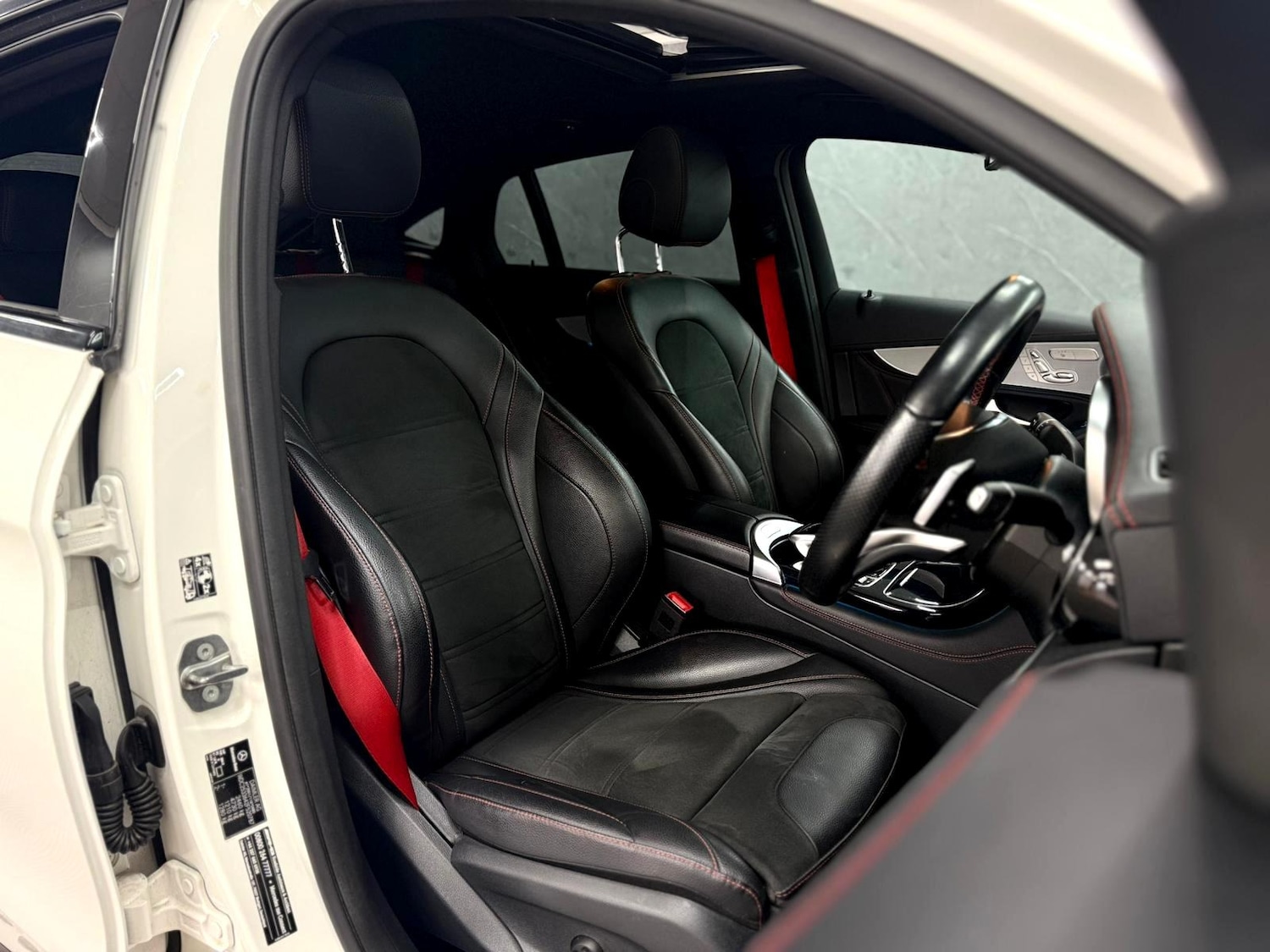 Used Mercedes-Benz GLC 2018 for sale - 77610751: Photo 11