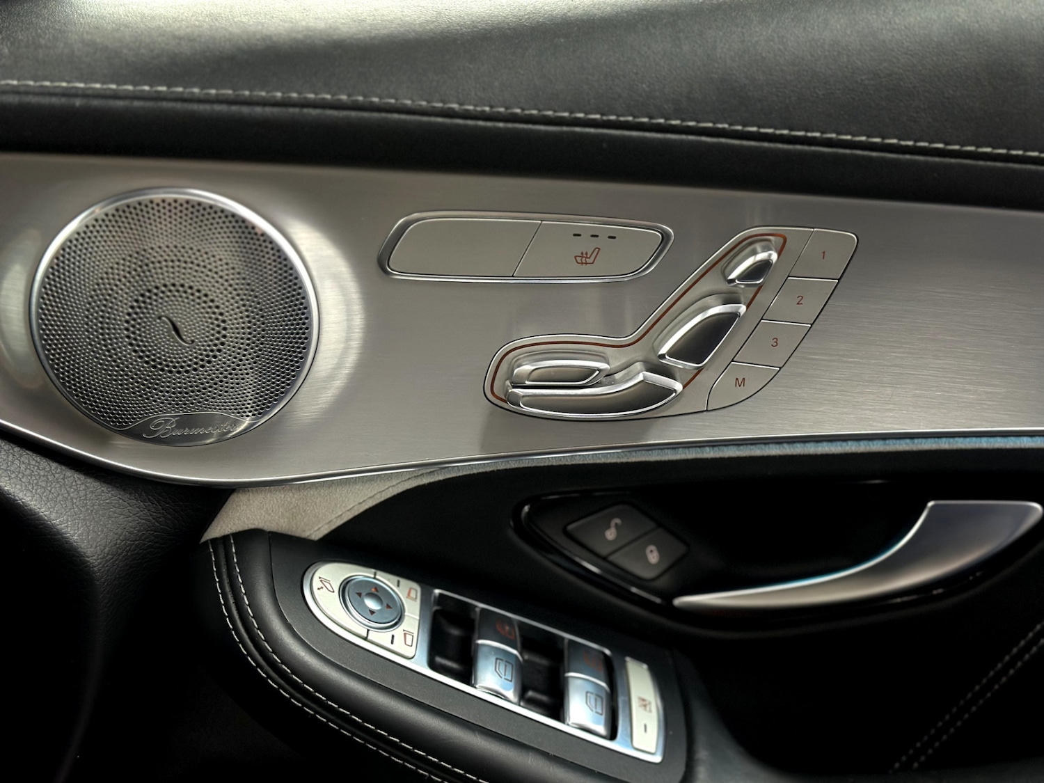 Used Mercedes-Benz GLC 2018 for sale - 76375714: Photo 22