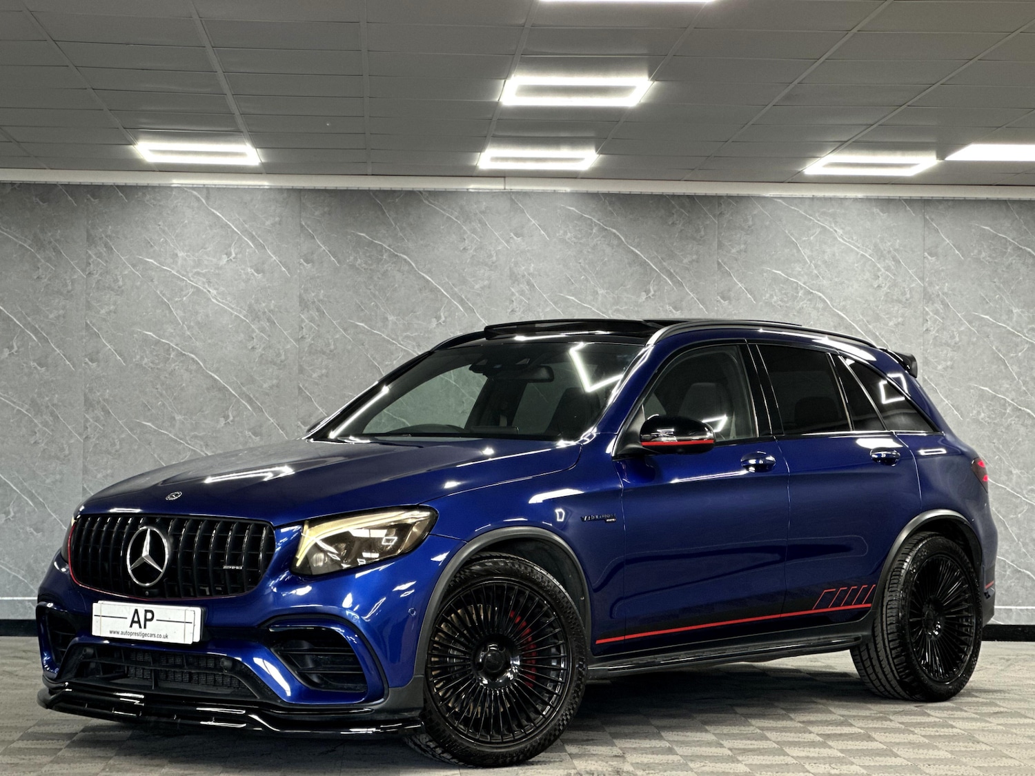 Used Mercedes-Benz GLC 2018 for sale - 76375714: Photo 3