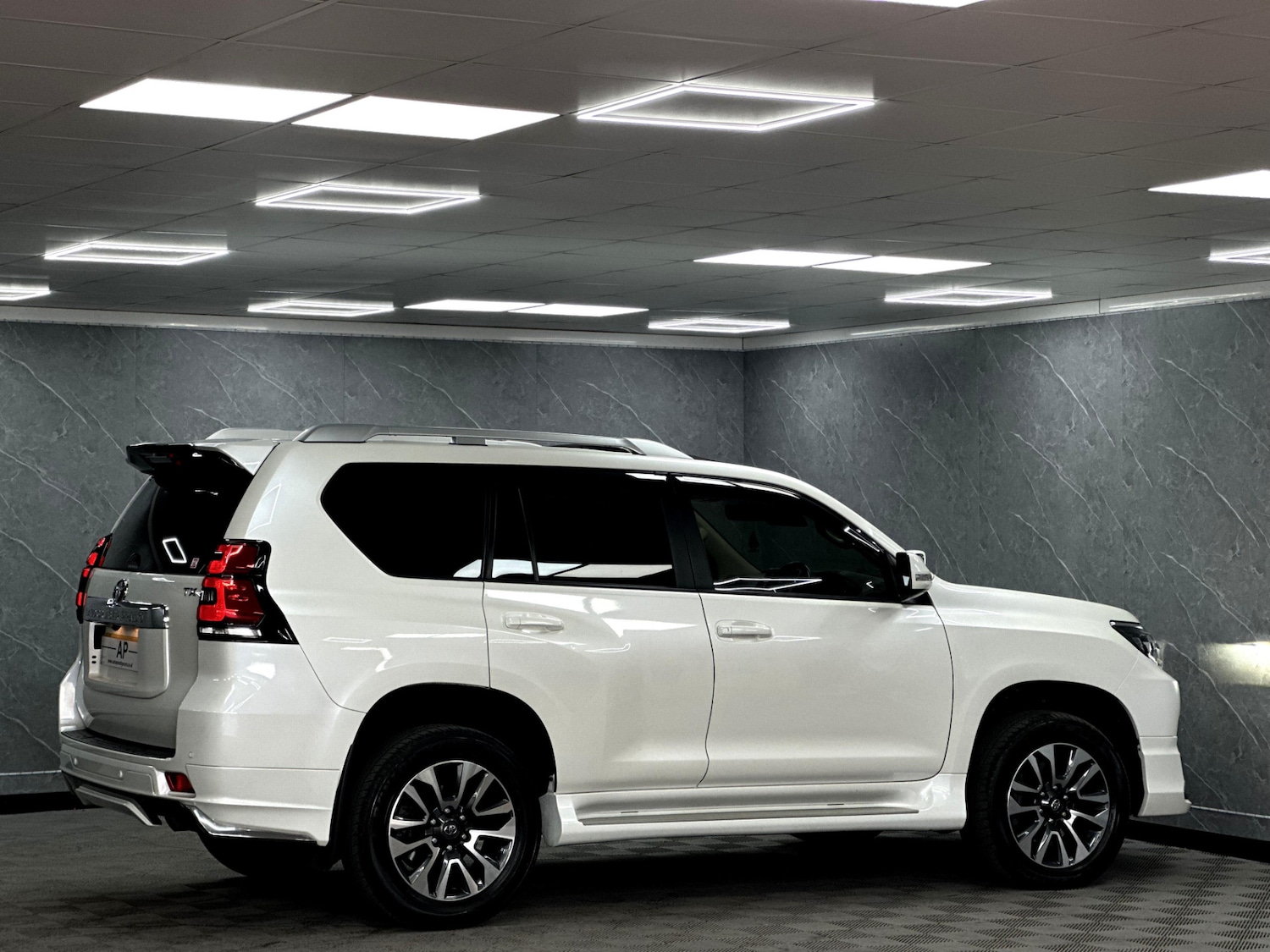 Used Toyota Land Cruiser 2022 for sale - 78067619: Photo 14