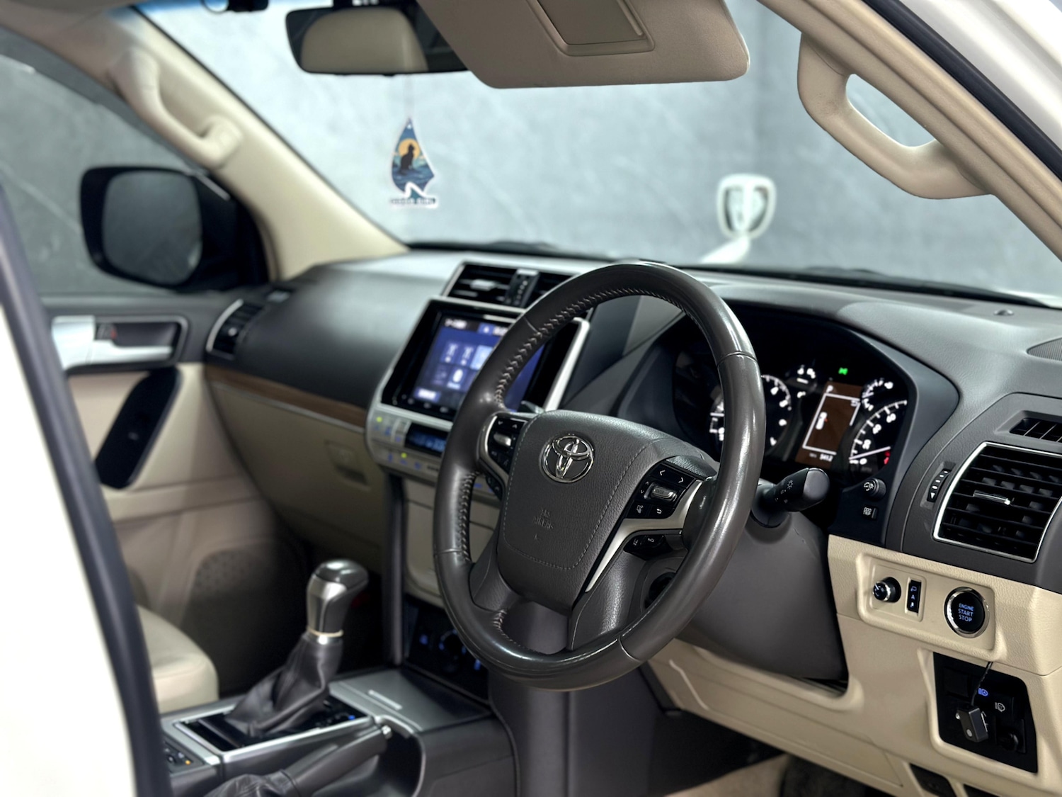 Used Toyota Land Cruiser 2022 for sale - 78067619: Photo 23