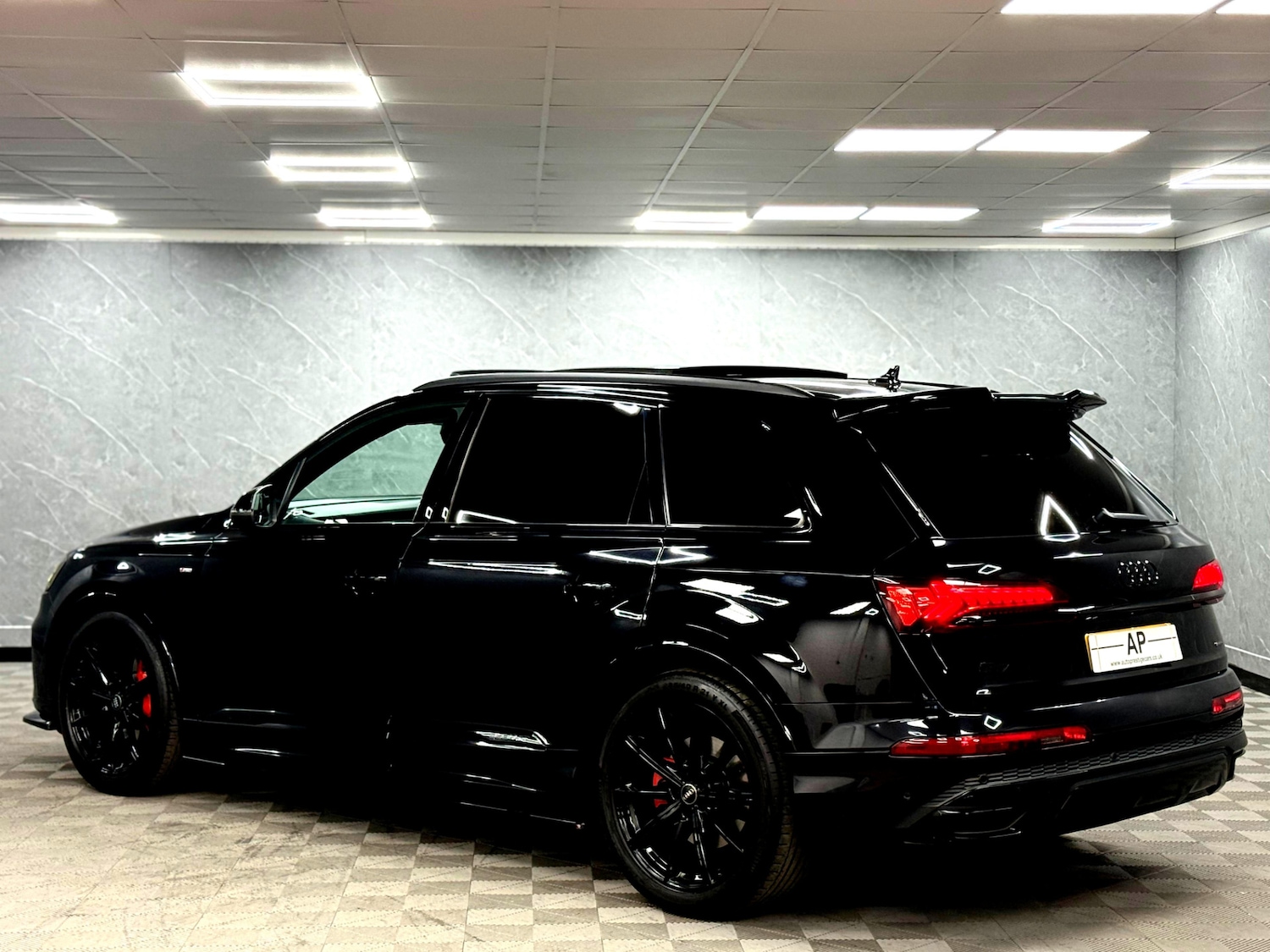 Used Audi Q7 2020 for sale - 76407671: Photo 12