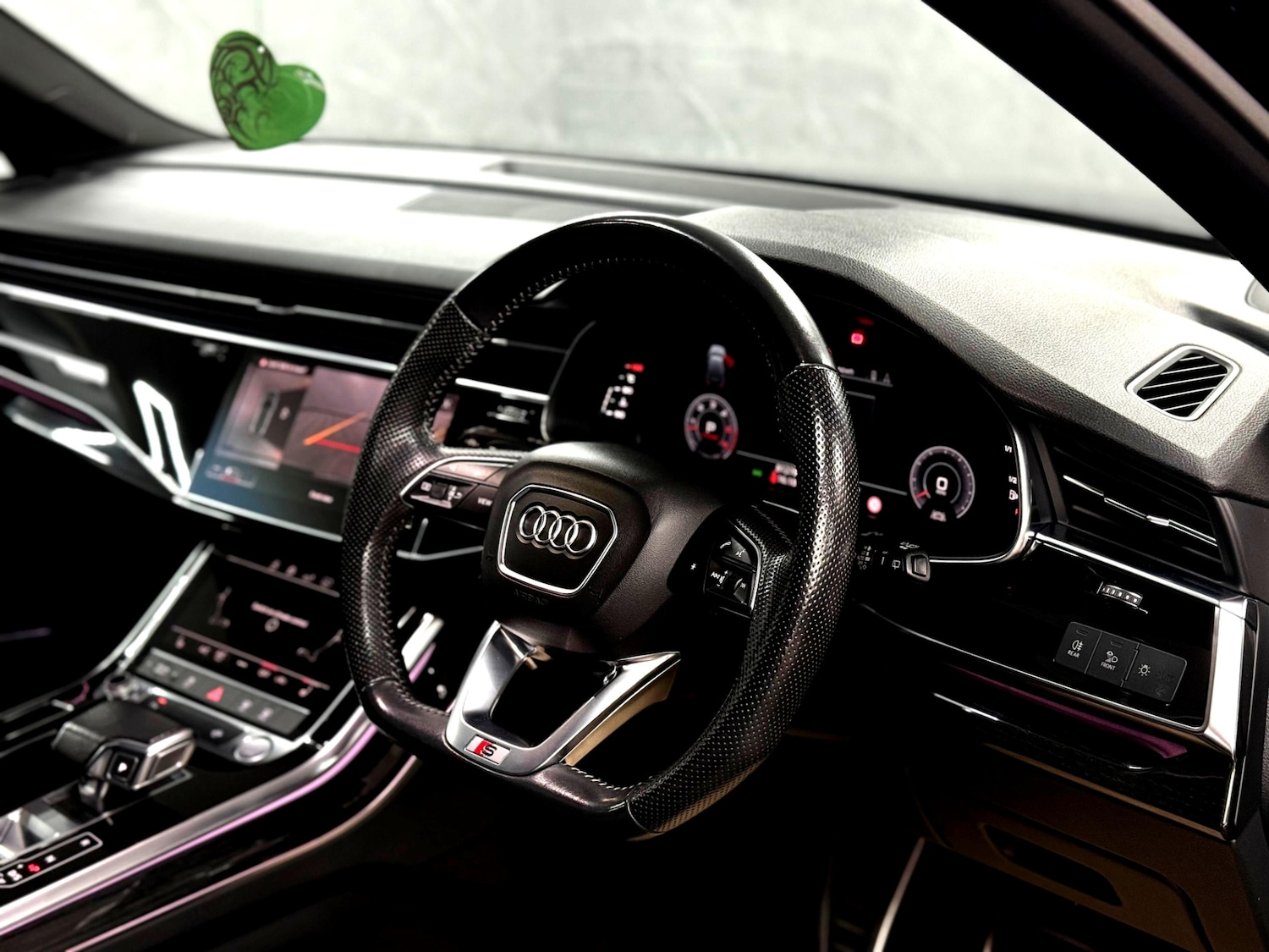 Used Audi Q7 2020 for sale - 76407671: Photo 14