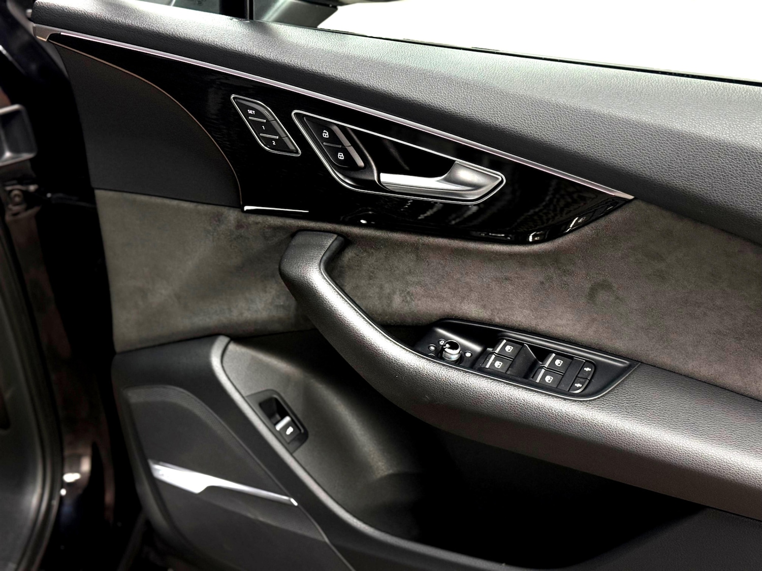 Used Audi Q7 2020 for sale - 76407671: Photo 15